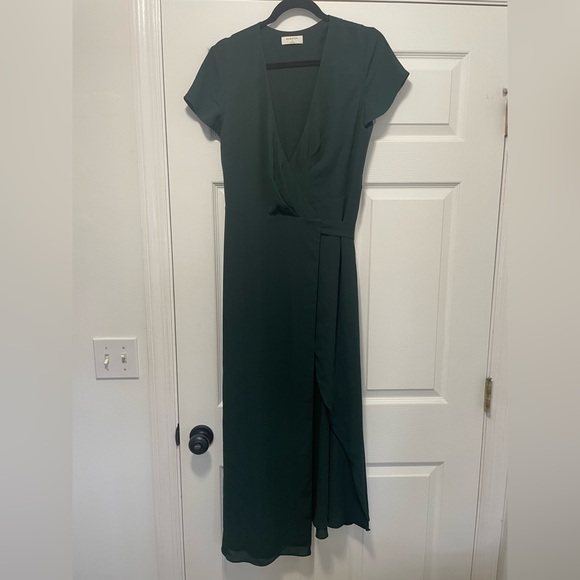 Aritzia Babaton Midi Wrap Dress Emerald Green, Size M - Picture 3 of 6